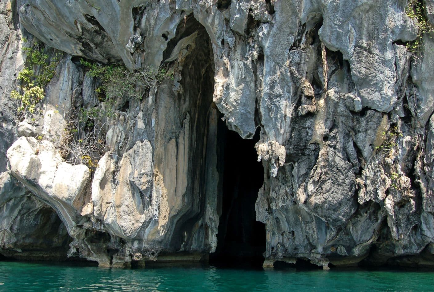 image-/resources/el-nido/tour-b/cathedral-cave.avif1